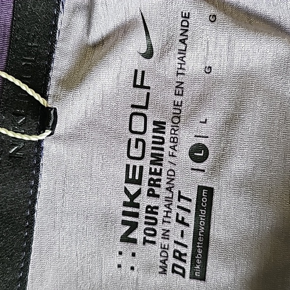 Women's Nike golf shirt NWT. Standard fit large. Purple‎ lavender print. - Picture 8 of 11